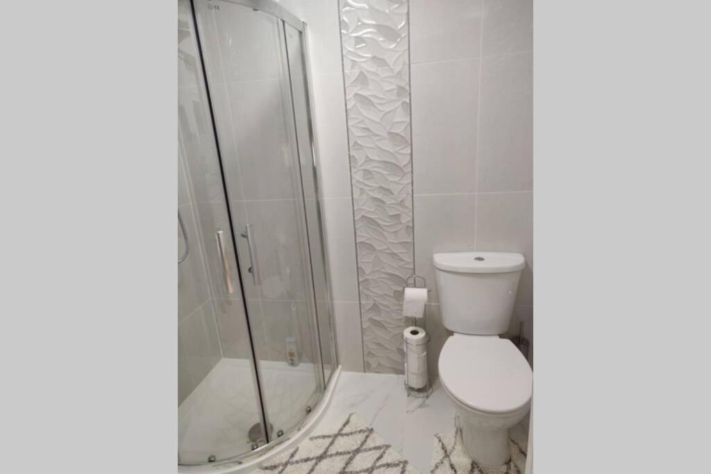 Luxury Apartment In Birmingham With Free Parking. Eksteriør bilde