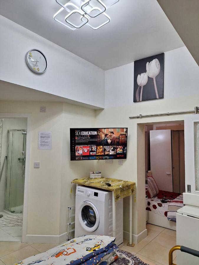 Luxury Apartment In Birmingham With Free Parking. Eksteriør bilde